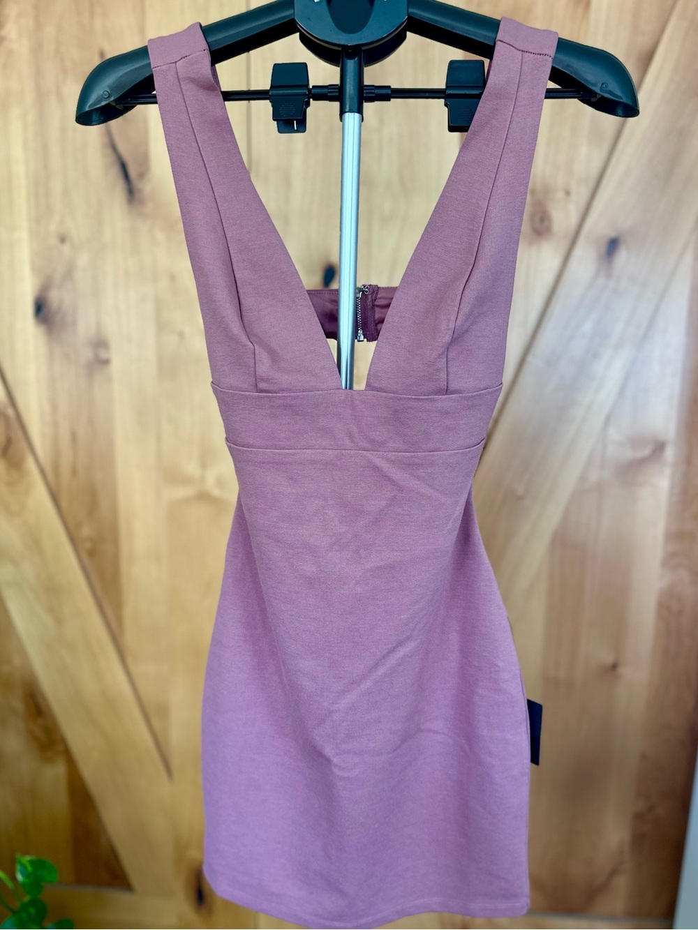 Lulus NWT Mauve Pink Open Back Bodycon Mini Dress Small